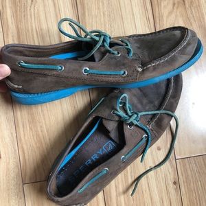 Sperry Top Sider. Rich Brown leather. Size 8.5